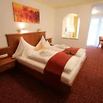 מלון Angerhof Kur- Und Thermenhotel