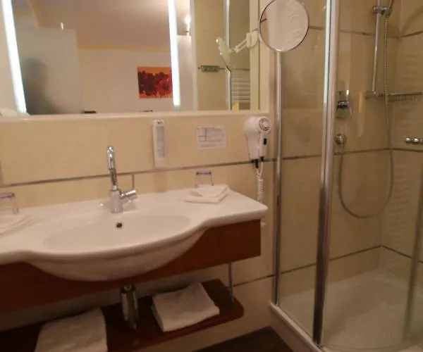 Hotel Angerhof Kur- Und Thermenhotel